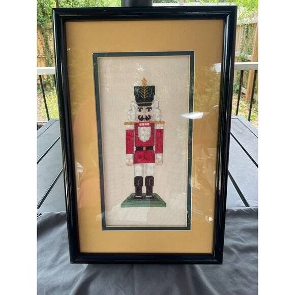 Vintage Framed Christmas Nutcracker Fiber Art Set - Picture 9 of 11